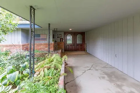 4707 S Helena St — Photo 13