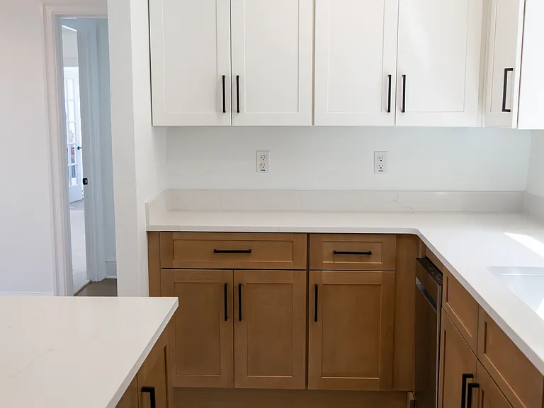 32 Nassau St #3-B — Photo 8
