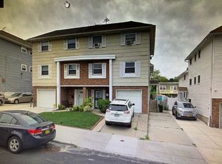 24058 67th Ave #2, Little Neck, NY 11362