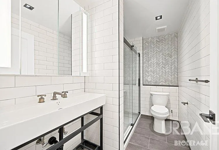 35 Grove St #1J — Photo 7