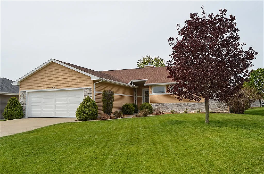 4027 Boulder Dr photo 1
