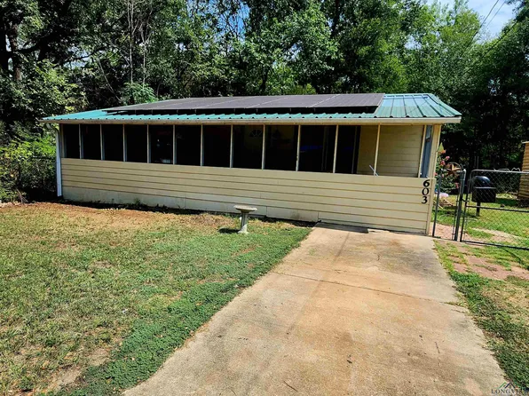 603 James St, Kilgore, TX 75662