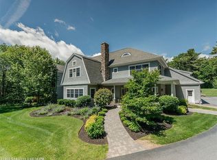 10 Tiger Lily Ln, Cape Elizabeth, ME 04107