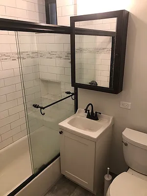 Rented by Alexander Bilu, LREB | media 6