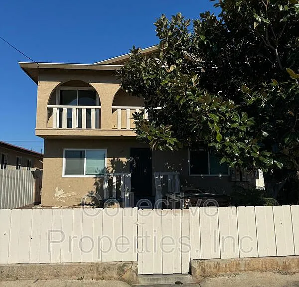 1141 Granger St — Photo 13