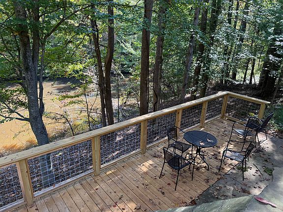 Private deck