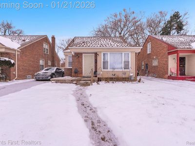 8258 Meyers Rd, Detroit, MI, 48228