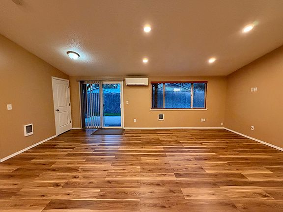 Spacious Open Floor Concept