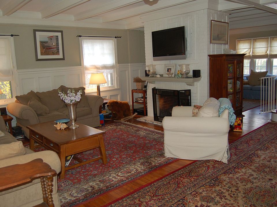 Living room with double sided fireplace