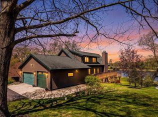 W5542 Oxbow Trl, Princeton, WI 54968