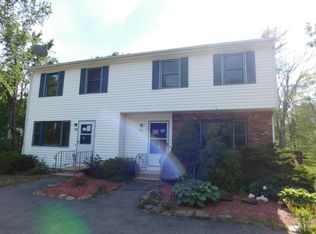 63 Brookfield Rd, Sturbridge, MA 01518
