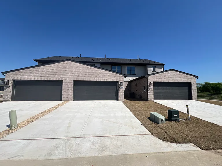 1311 Arkansas Springs St — Photo 32