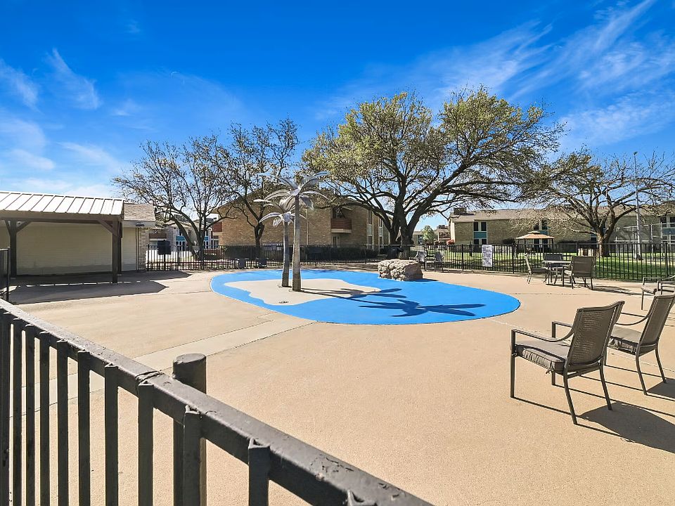 Oasis Springs Apartments 601 Bellaire Dr Hurst TX Zillow