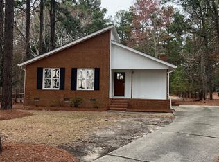 196 Firetree Ln, West End, NC 27376