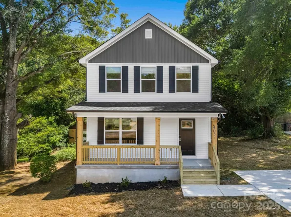 405 E Holly St, Dallas, NC 28034