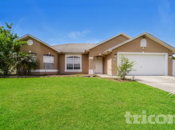 1052 Hutchins St SE, Palm Bay, FL 32909
