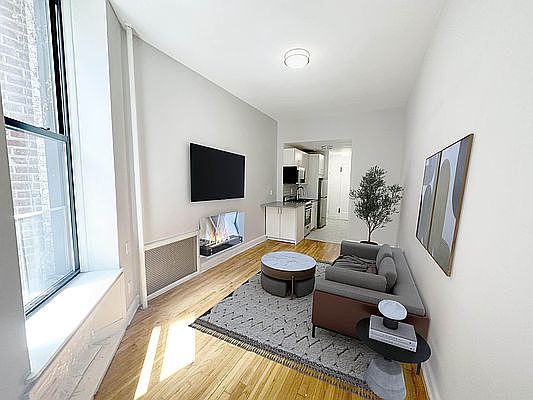 1st image of 112 W 75th St #2R