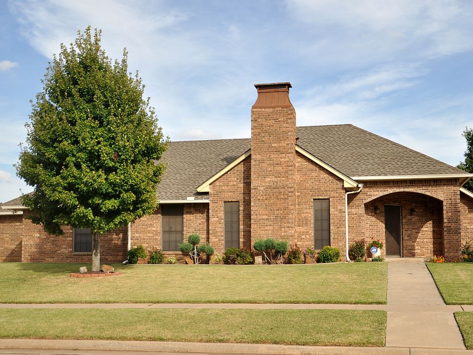 Street view - Kingsgate Dr.