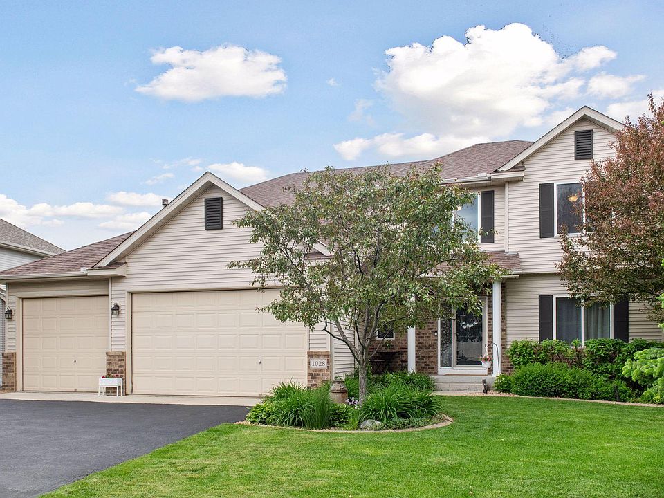 1st image of 1028 Breezy Ct