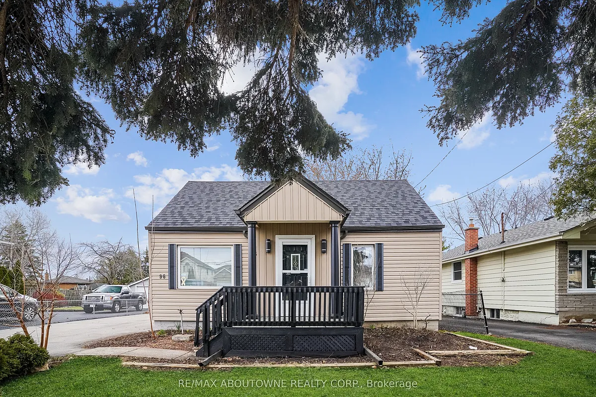 Building Photo - 96 Mohawk Rd E