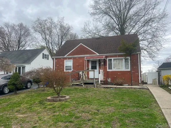 105 Harrison Pl, Parlin, NJ 08859
