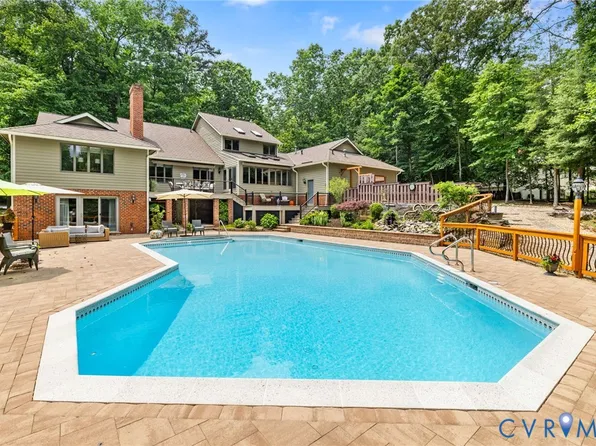 3701 Reeds Landing Cir, Midlothian, VA 23113