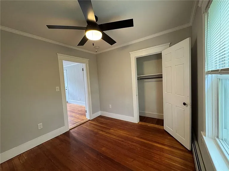 350 Main St #3 — Photo 17