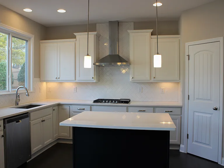 3210 Trowbridge Dr — Photo 4