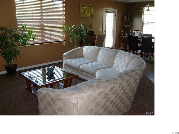 3rd image of 748 Oak Branch Dr