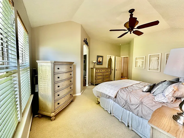 11893 N Apollo Way — Photo 14