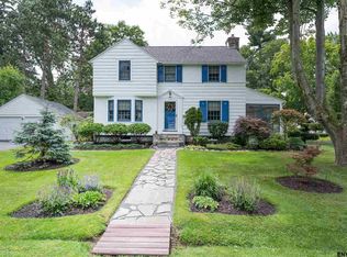 150 Adams Pl, Delmar, NY 12054