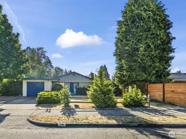 1309 Lenore Drive, Tacoma, WA 98406