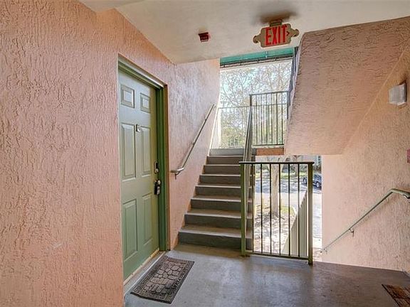 2nd image of 12106 Saint Andrews Pl #2E