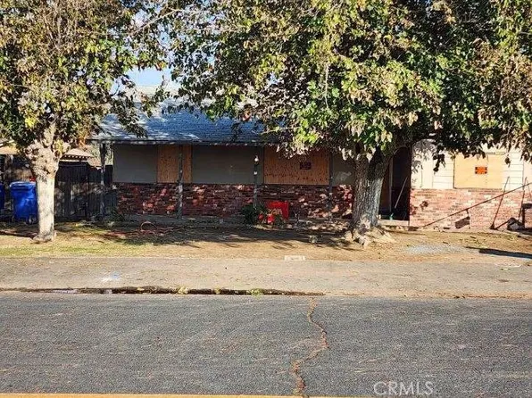 803 Gladys Way, Hanford, CA 93230