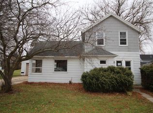 215 Milwaukee St, Neosho, WI 53059