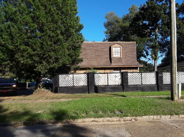 111 Espejo St APT 8, Mobile, AL 36604