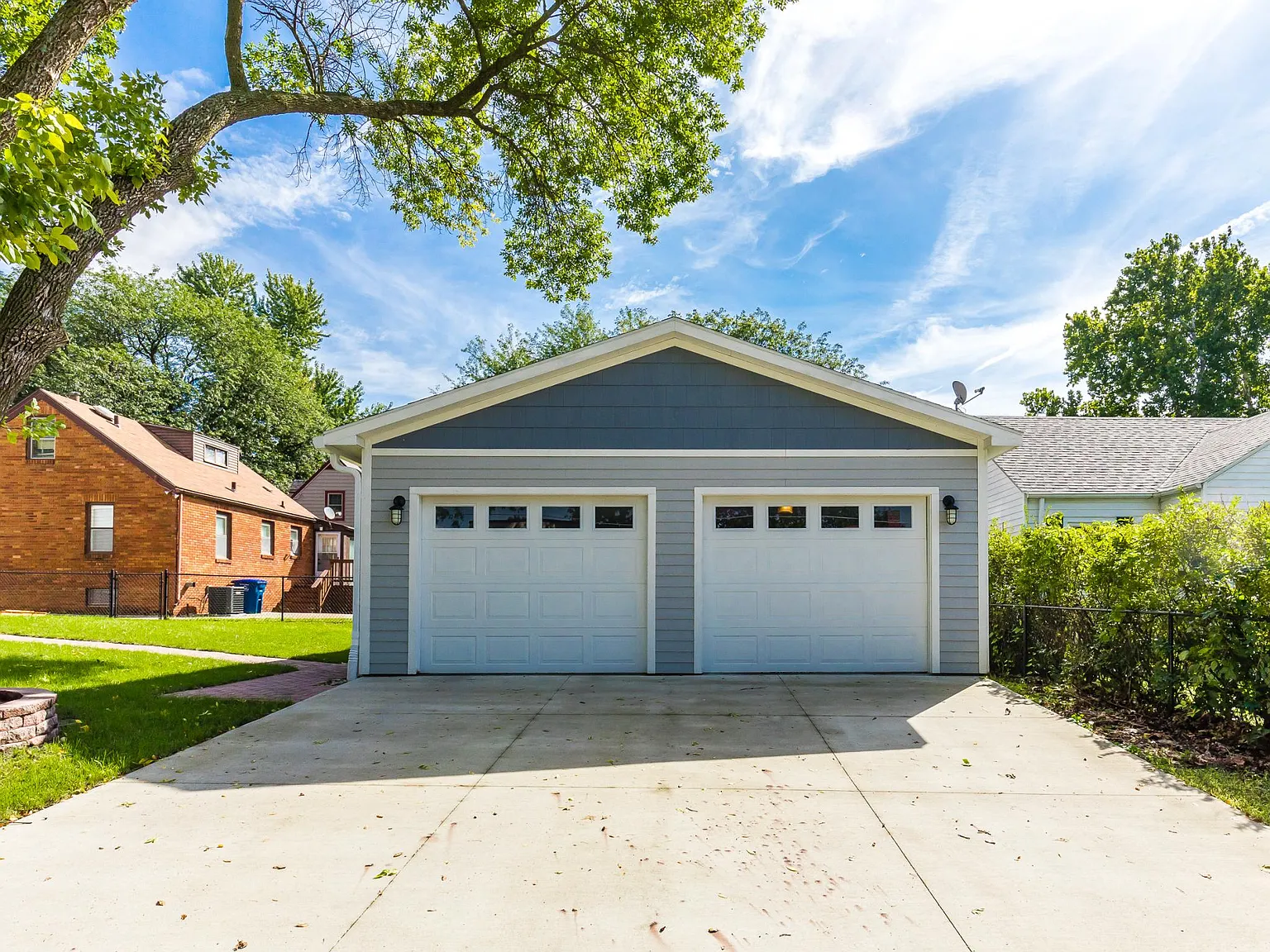 4620 Beaver Crest Dr — Photo 2