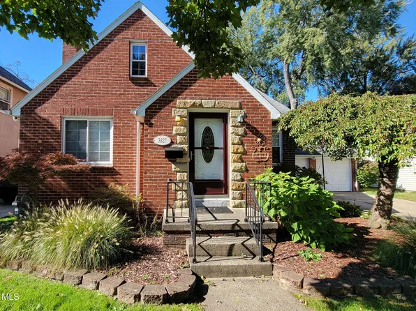 3827 Elmhurst Rd, Toledo, OH 43613