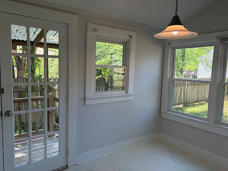 Dining nook