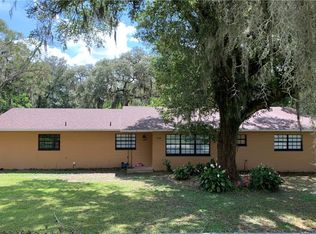 2215 Pine Grove Rd, Mulberry, FL 33860
