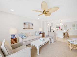 139 Sunrise Ave #1040, Palm Beach, FL 33480