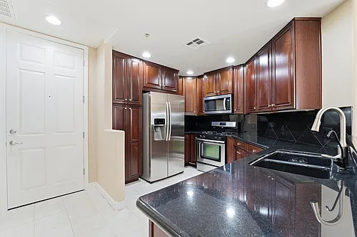 5350 E Deer Valley Dr #3232 Photo 1