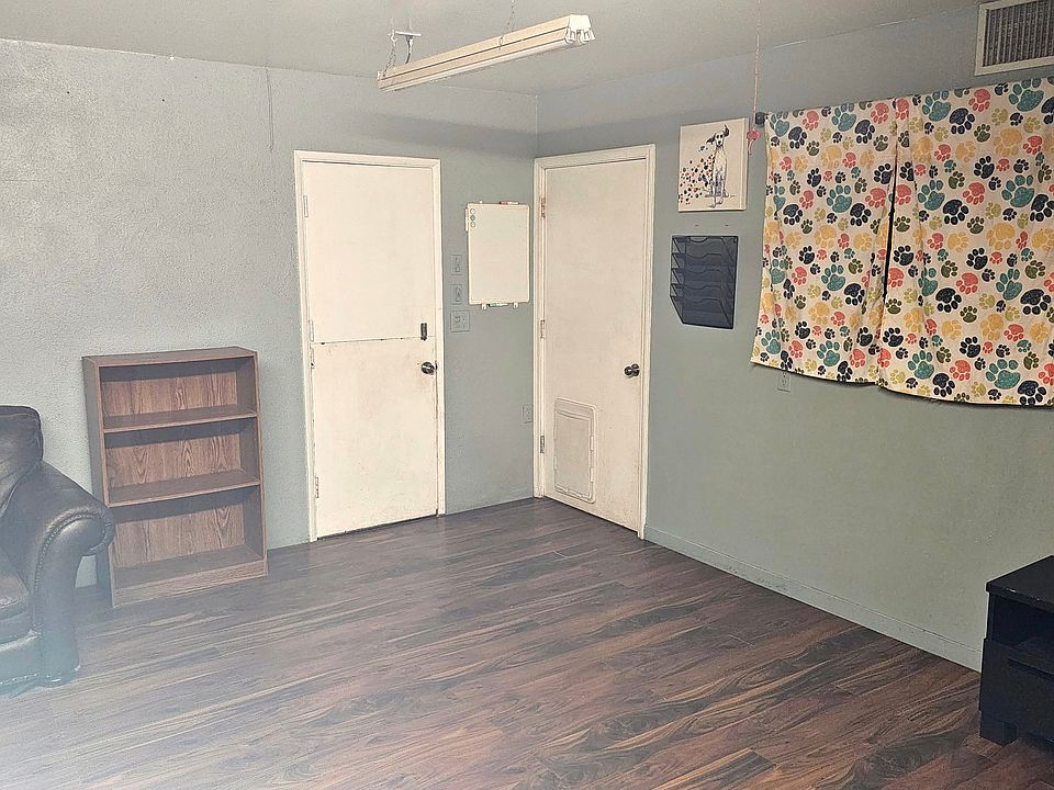 2nd image of 5539 E Saginaw Way #2