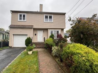 577 Berlant Ave, Roselle, NJ 07203