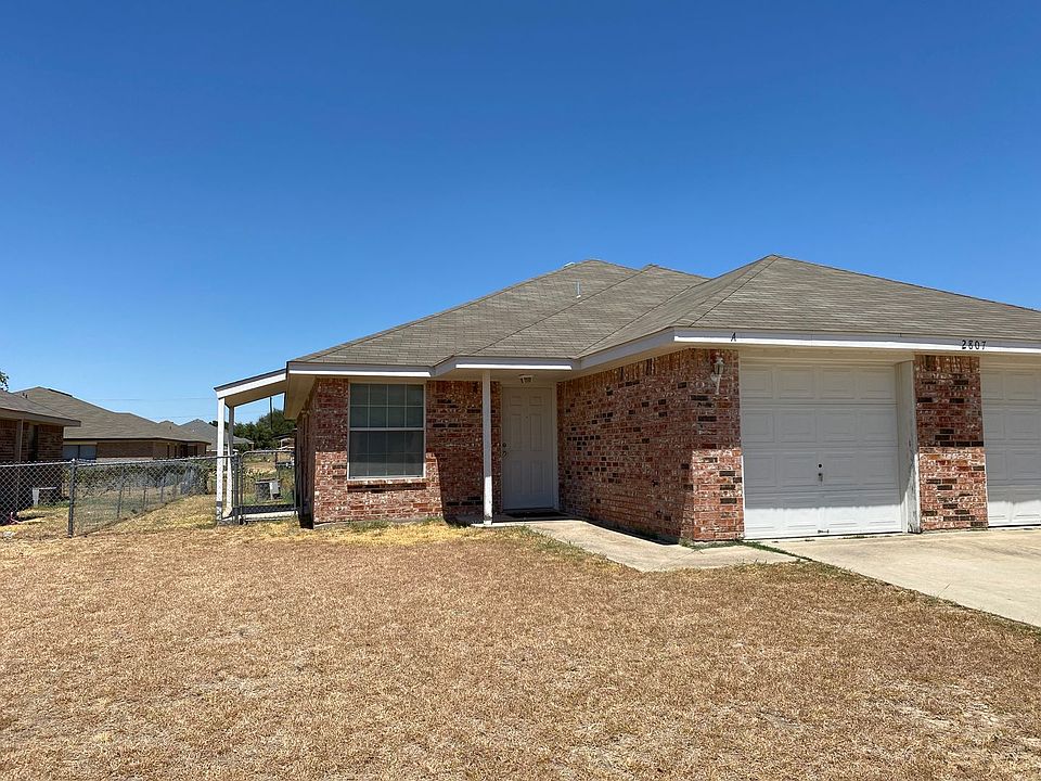 1st image of 2807 Alma Dr #A