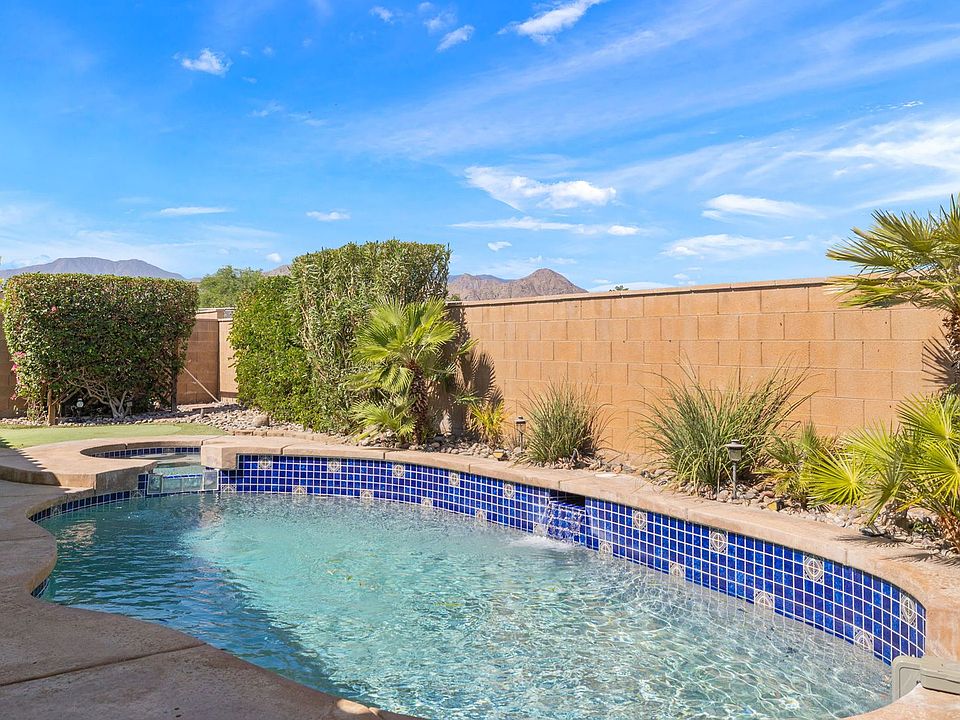 1st image of 43755 Milan Ct