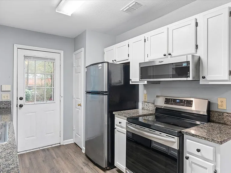 1350 Ocala Rd #C — Photo 8
