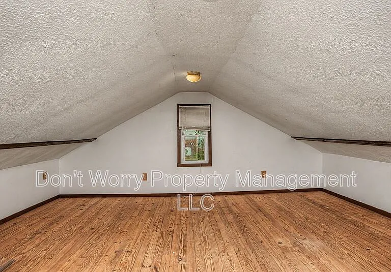3504 Brevard St — Photo 11