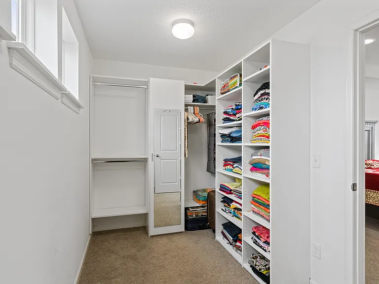 657 Aster Rd — Photo 33