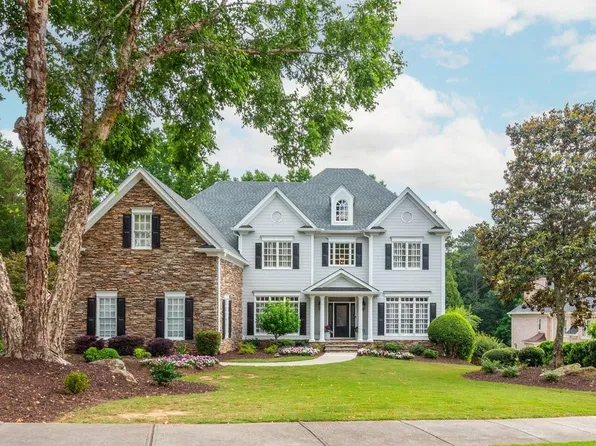 400 Winn Park Ct, Roswell, GA 30075